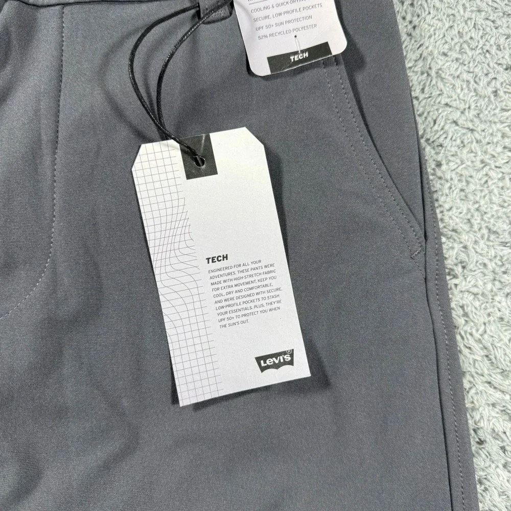 NWT Levis XX Chino Standard Taper Tech Pants Mens 30x32 Grey High Stretch Coolin